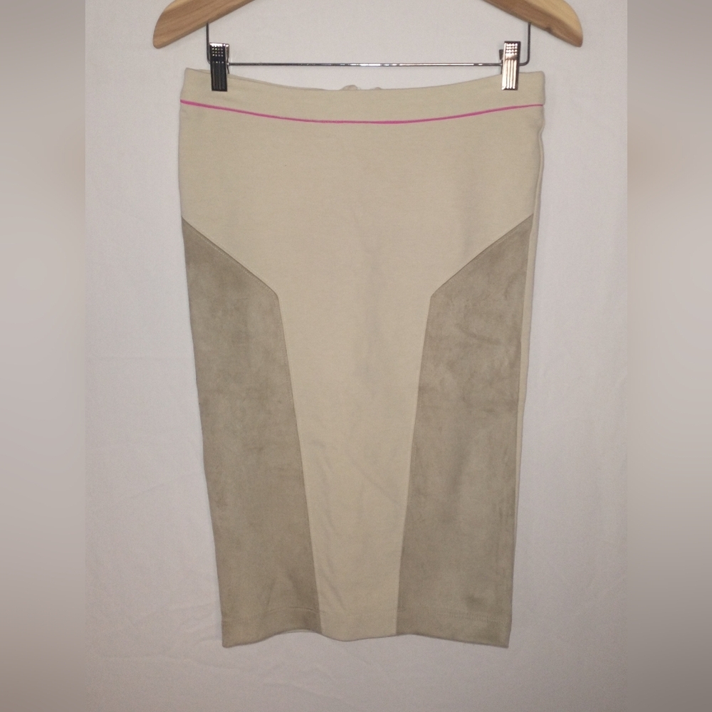 Hale Bob Edgy Ponte Pencil Skirt Suede Panels Size Medium Cream Tan